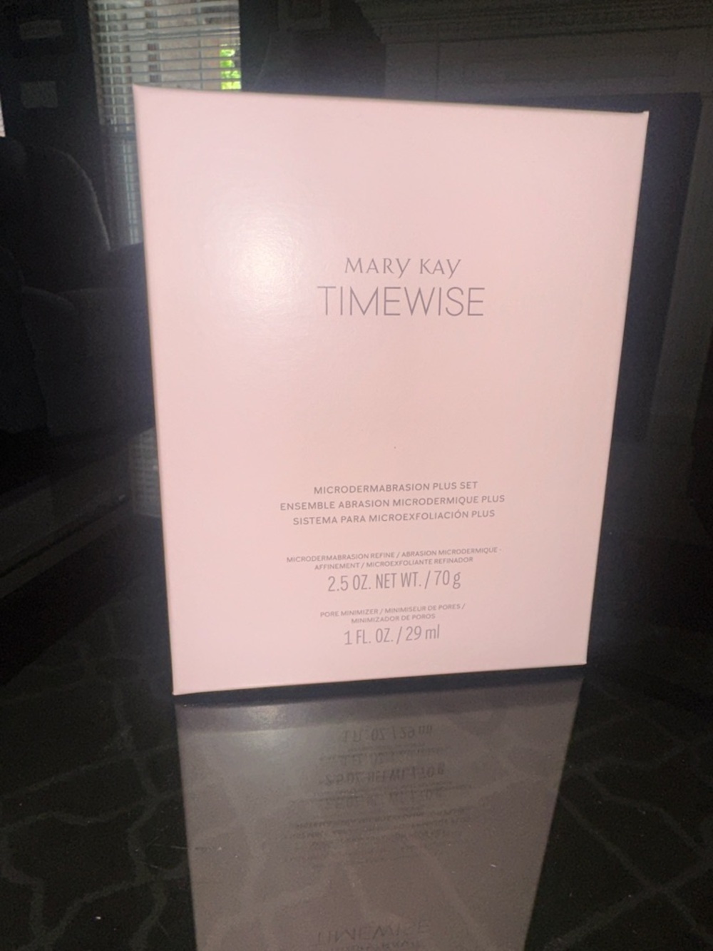 Mary Kay TimeWise Microdermabrasion Plus Set-NWT Never used w/some bonus samples